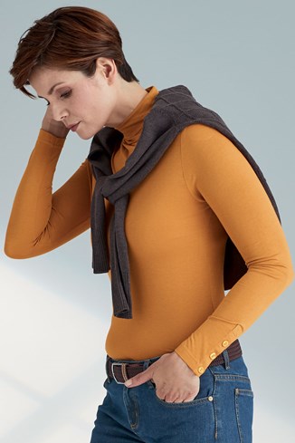 Bamboo Cotton Roll Collar Top